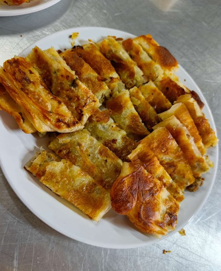 Antalya Serpme Börek Aile Tost Evi